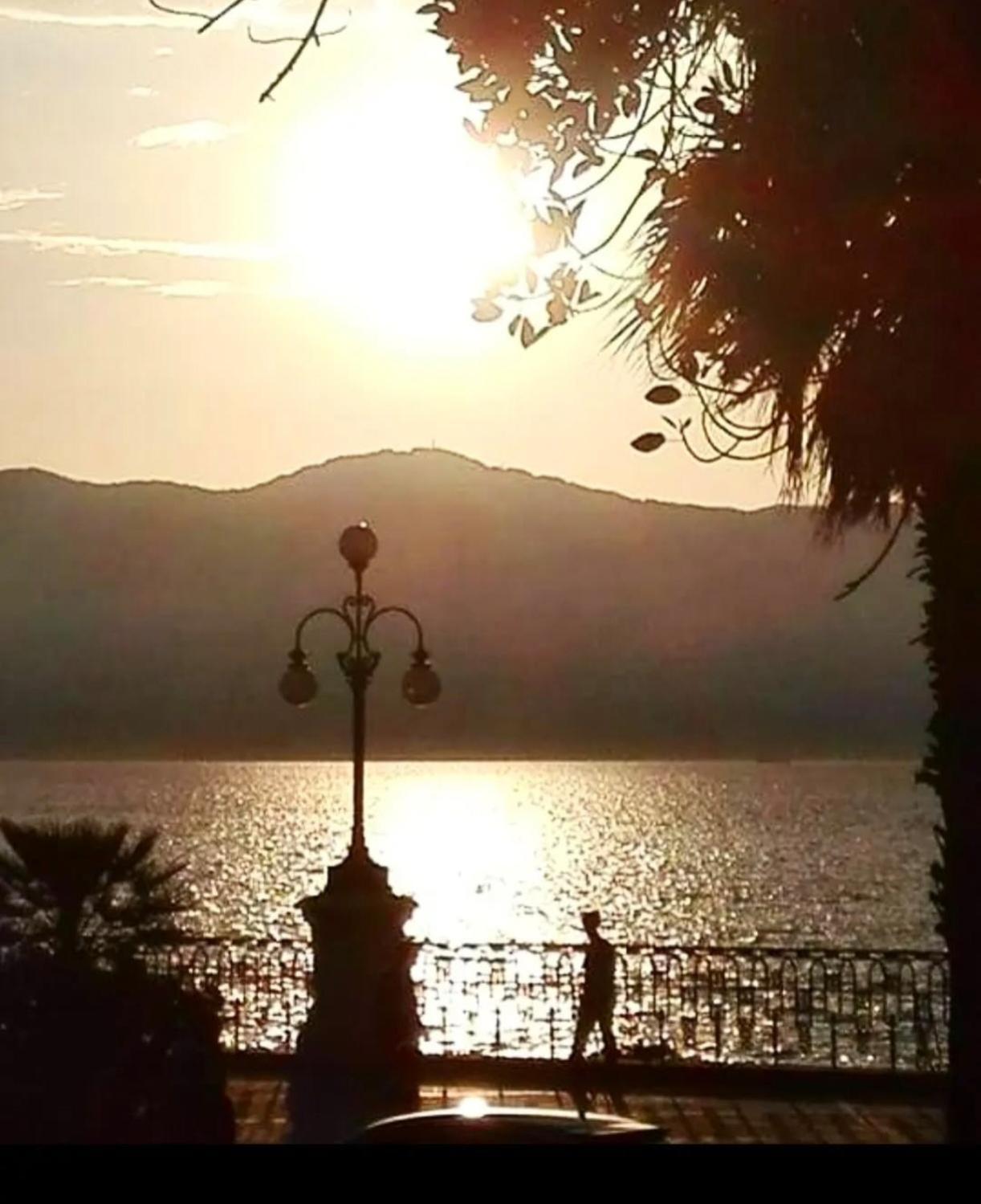Terra Mea Lägenhet Reggio di Calabria Exteriör bild